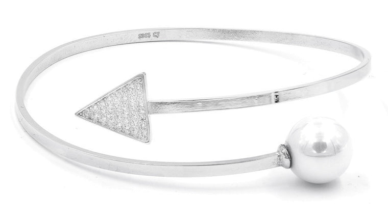 ZDB127  STERLING SILVER 925 RHODIUM PLATED FINISH ARROW AND PEARL BANGLE