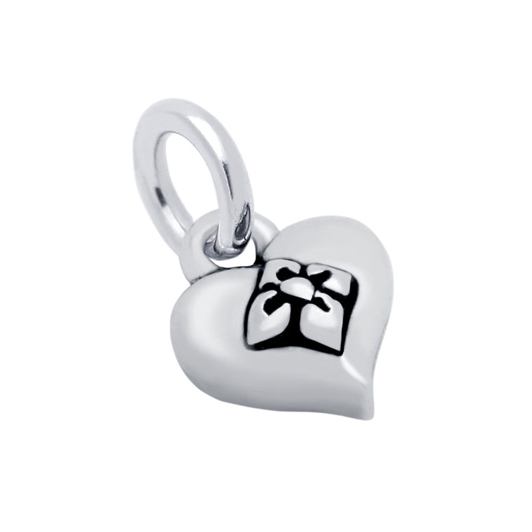 ZDC1300  SMALL HEART CHARM
